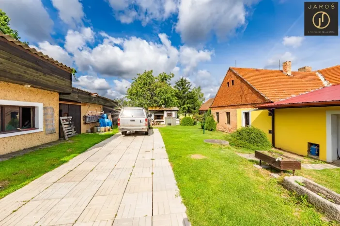 Prodej rodinného domu, Slabce - Rousínov, 295 m2