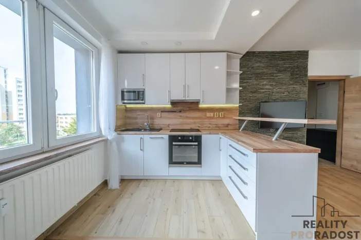 Pronájem bytu 2+kk, Ostrava - Hrabůvka, U Haldy, 38 m2