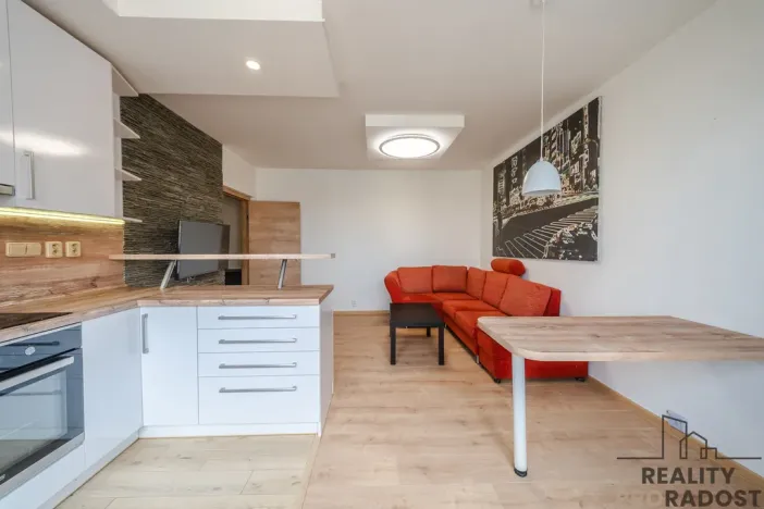 Pronájem bytu 2+kk, Ostrava - Hrabůvka, U Haldy, 38 m2