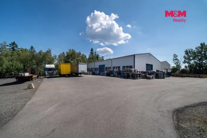 Pronájem výrobních prostor, Dubno, 594 m2