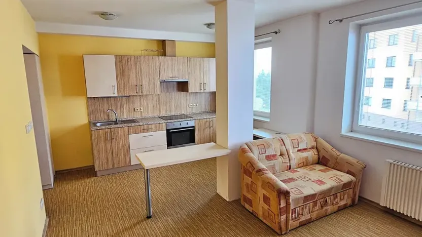 Prodej bytu 1+kk, Velké Meziříčí, Školní, 29 m2