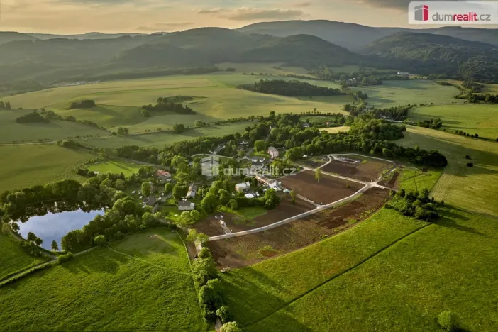 Prodej bytu 3+kk, Ostrov - Květnová, 79 m2