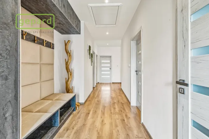 Prodej rodinného domu, Nová Role, Slunečná, 143 m2