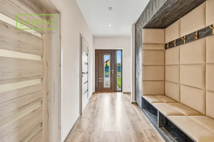 Prodej rodinného domu, Nová Role, Slunečná, 143 m2
