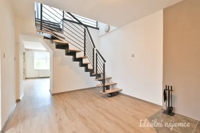Pronájem rodinného domu, Ořechov, Polní, 150 m2