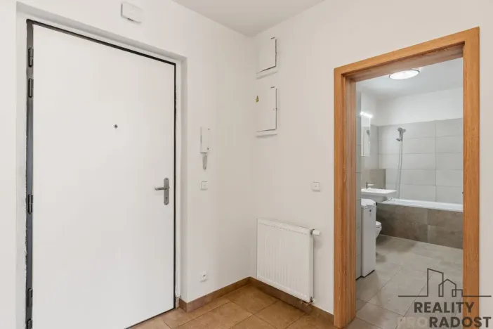 Pronájem bytu 2+kk, Praha - Modřany, Mezi vodami, 57 m2