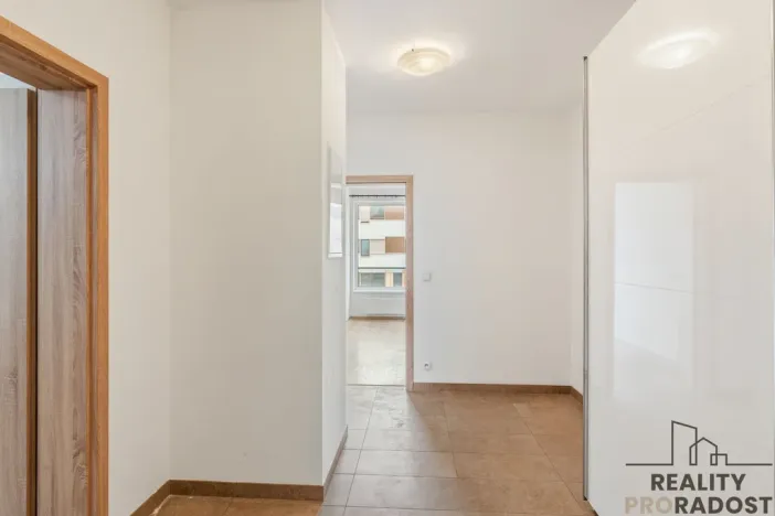 Pronájem bytu 2+kk, Praha - Modřany, Mezi vodami, 57 m2