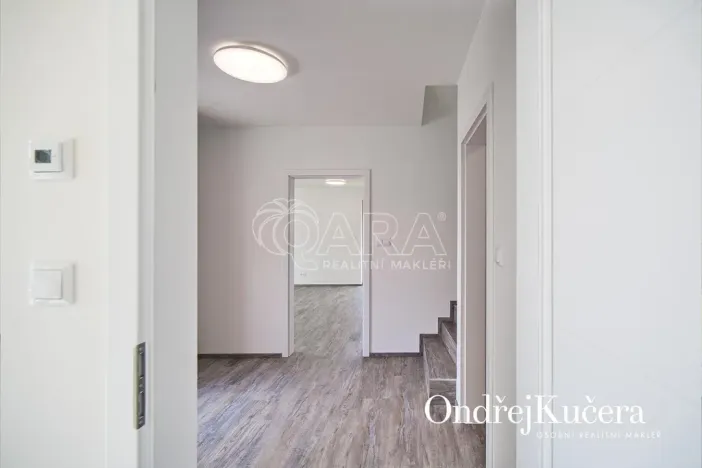 Pronájem rodinného domu, Statenice, Račanská, 130 m2