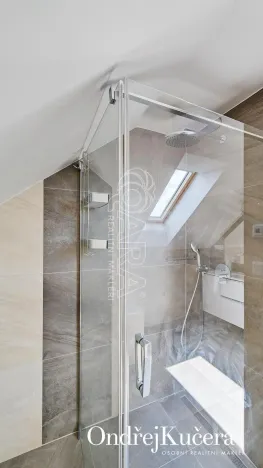 Pronájem rodinného domu, Statenice, Račanská, 130 m2