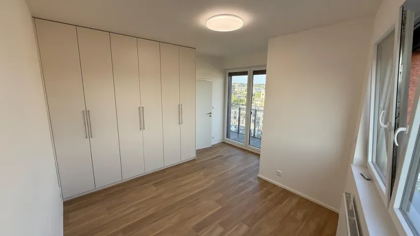 Pronájem bytu 2+kk, Praha - Vysočany, Gerstelova, 62 m2