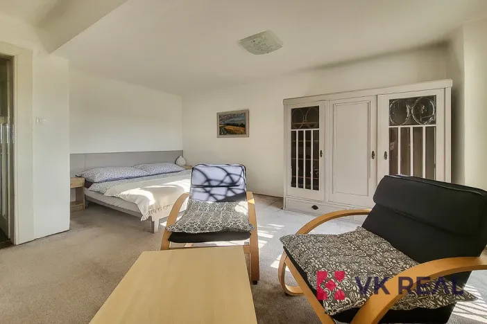 Pronájem bytu 1+1, Praha - Střešovice, Nad octárnou, 40 m2