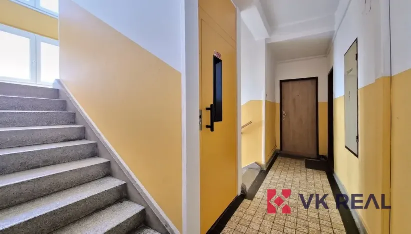 Pronájem bytu 1+kk, Plzeň - Jižní Předměstí, Raisova, 27 m2