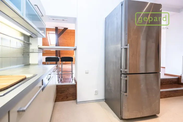 Pronájem bytu 2+kk, Praha, Za poštou, 75 m2