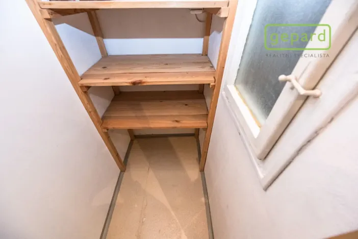 Pronájem bytu 2+kk, Praha, Za poštou, 75 m2