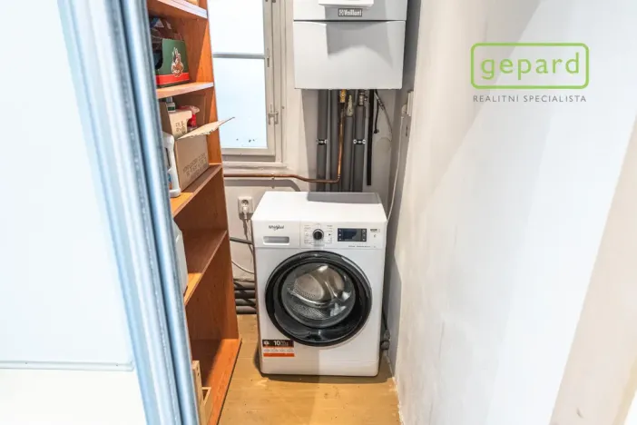 Pronájem bytu 2+kk, Praha, Za poštou, 75 m2