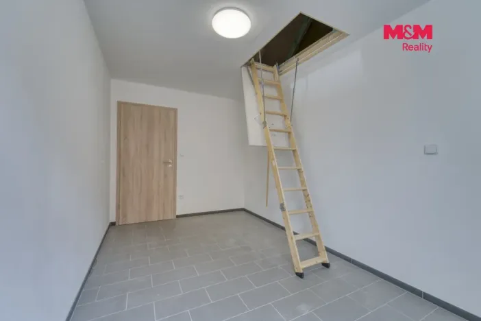 Pronájem rodinného domu, Horšovský Týn, Dostojevského, 124 m2