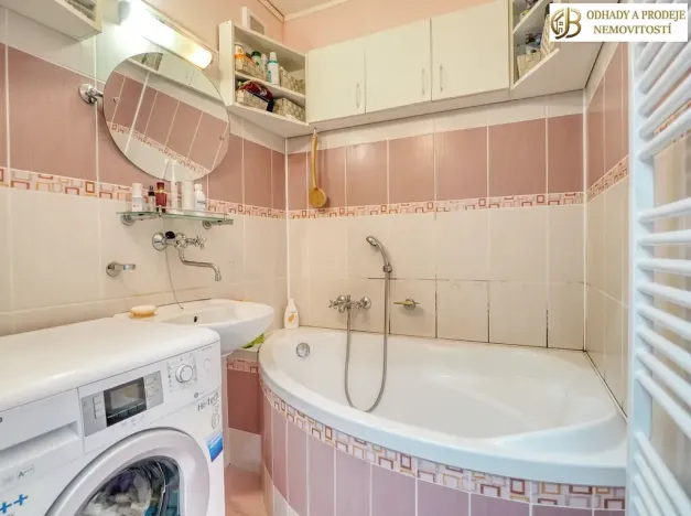 Prodej bytu 3+1, Česká Ves, Haškova, 64 m2