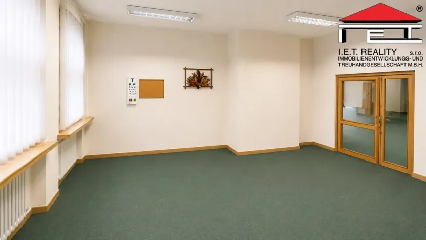Pronájem obchodního prostoru, Ostrava, Sokolská třída, 37 m2