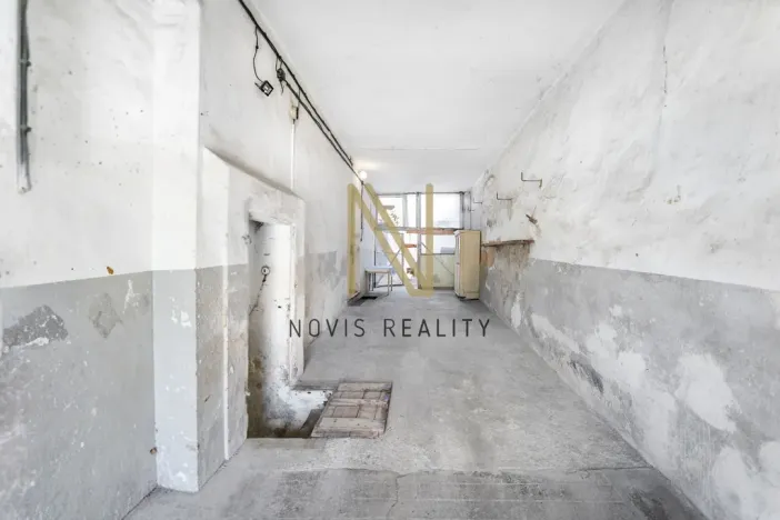 Prodej rodinného domu, Černošín, nám. 1. máje, 144 m2