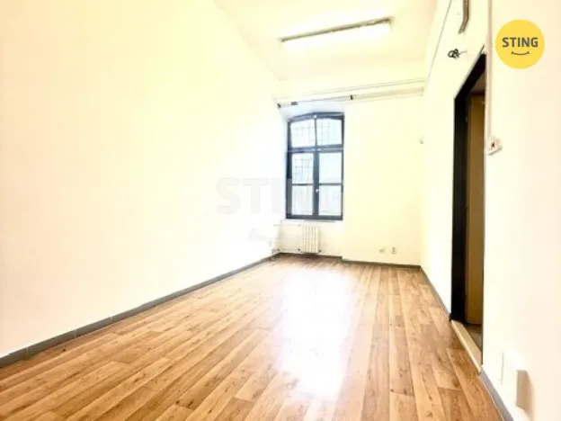 Pronájem kanceláře, Hodonín, Brněnská, 17 m2