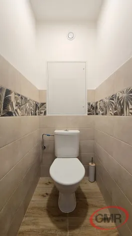 Pronájem bytu 2+kk, Praha, Famfulíkova, 43 m2