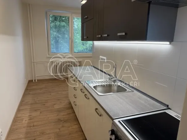 Pronájem bytu 1+1, Valašské Meziříčí - Krásno nad Bečvou, Nádražní, 37 m2