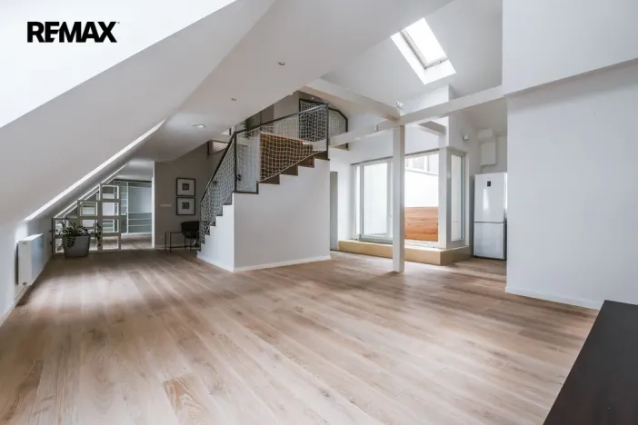 Prodej bytu 3+kk, Praha - Žižkov, Křišťanova, 144 m2