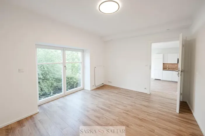 Pronájem bytu 3+kk, Praha - Smíchov, U dvou srpů, 63 m2