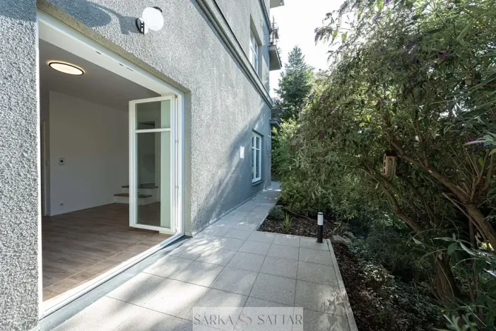 Pronájem bytu 3+kk, Praha - Smíchov, U dvou srpů, 63 m2