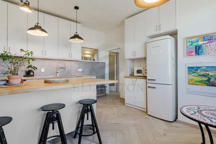 Prodej bytu 3+1, Praha - Hradčany, Tychonova, 99 m2