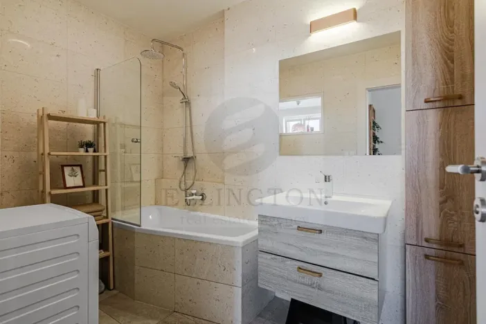 Prodej bytu 3+1, Praha - Hradčany, Tychonova, 99 m2