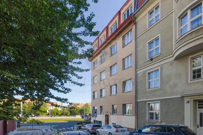 Prodej bytu 3+1, Praha - Hradčany, Tychonova, 99 m2