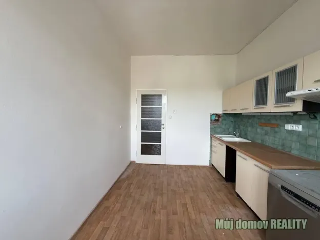 Pronájem bytu 3+1, Praha - Holešovice, U elektrárny, 70 m2