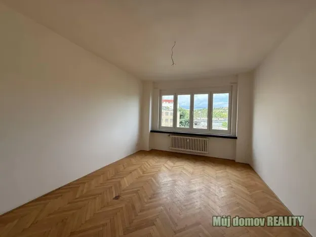 Pronájem bytu 3+1, Praha - Holešovice, U elektrárny, 70 m2