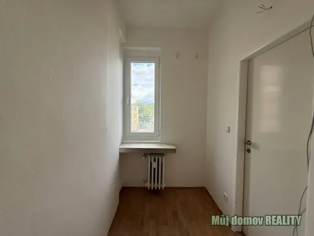Pronájem bytu 3+1, Praha - Holešovice, U elektrárny, 70 m2