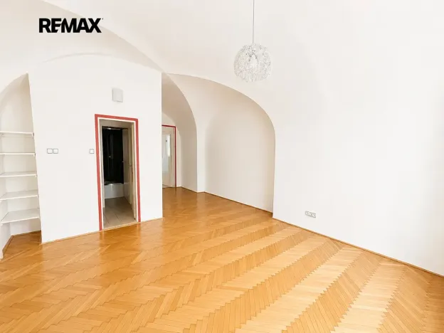 Pronájem kanceláře, Praha - Malá Strana, Karmelitská, 62 m2