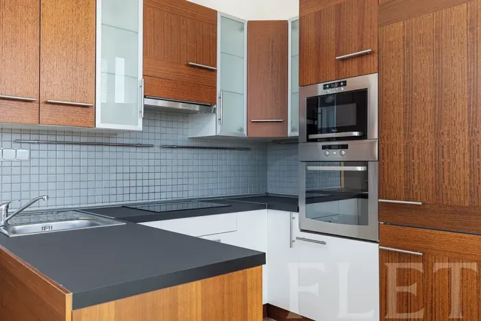 Pronájem bytu 2+kk, Praha - Strašnice, V Rybníčkách, 47 m2