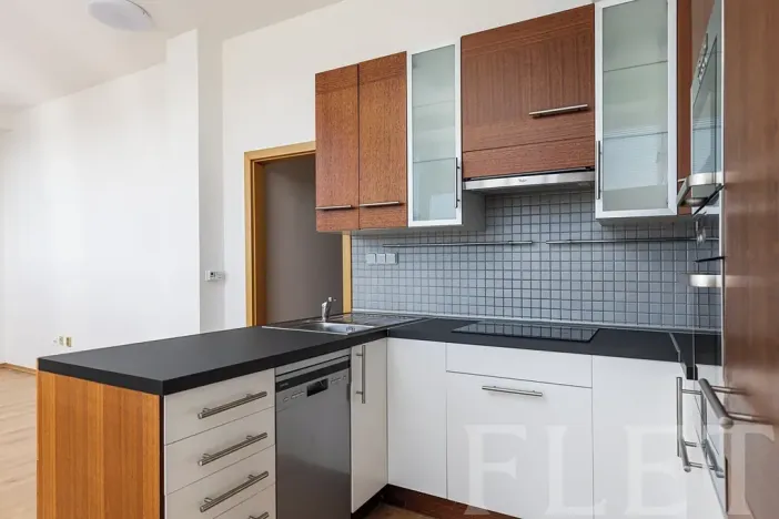 Pronájem bytu 2+kk, Praha - Strašnice, V Rybníčkách, 47 m2