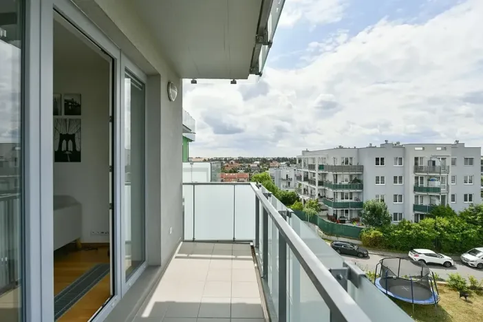 Pronájem bytu 1+kk, Praha - Řeporyje, Kakosova, 42 m2