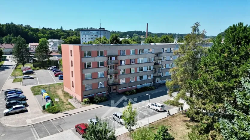 Prodej bytu 1+1, Hostinné, Sídliště, 36 m2