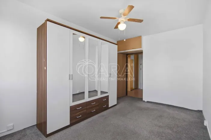 Prodej bytu 2+kk, Kladno - Kročehlavy, Holandská, 40 m2