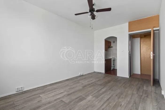 Prodej bytu 2+kk, Kladno - Kročehlavy, Holandská, 40 m2