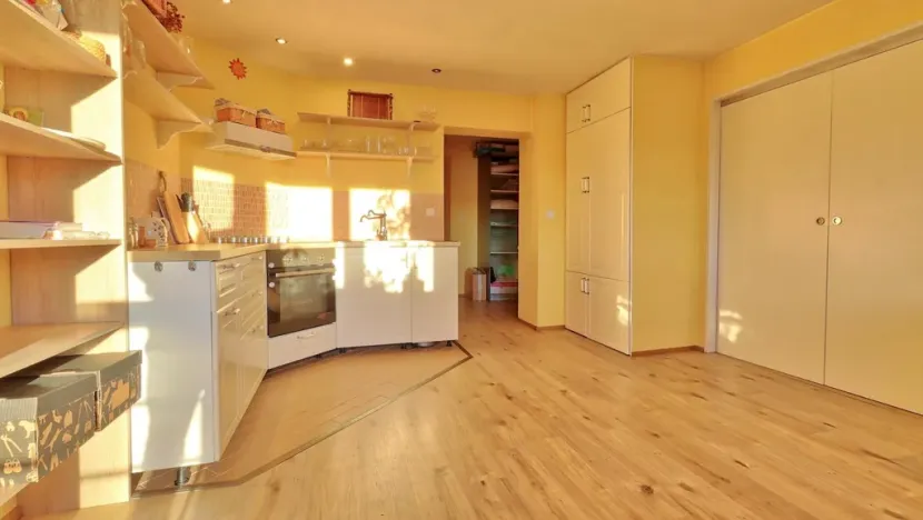 Pronájem bytu 2+kk, Olomouc - Nové Sady, Valdenská, 73 m2