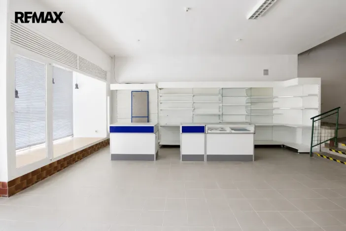 Pronájem obchodního prostoru, Čáslav - Čáslav-Staré Město, nám. Jana Žižky z Trocnova, 170 m2
