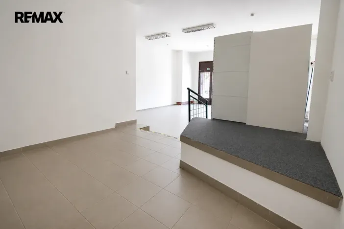 Pronájem obchodního prostoru, Čáslav - Čáslav-Staré Město, nám. Jana Žižky z Trocnova, 170 m2