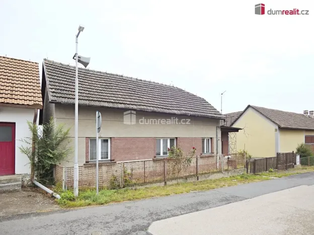 Prodej rodinného domu, Košátky, 100 m2