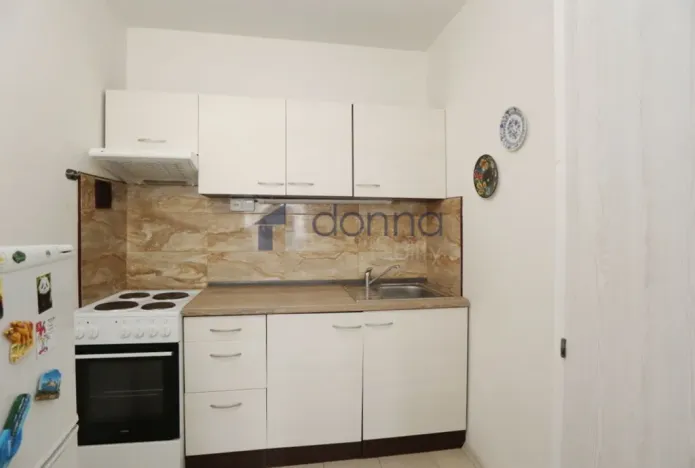 Pronájem bytu 2+kk, Praha, Ciolkovského, 41 m2