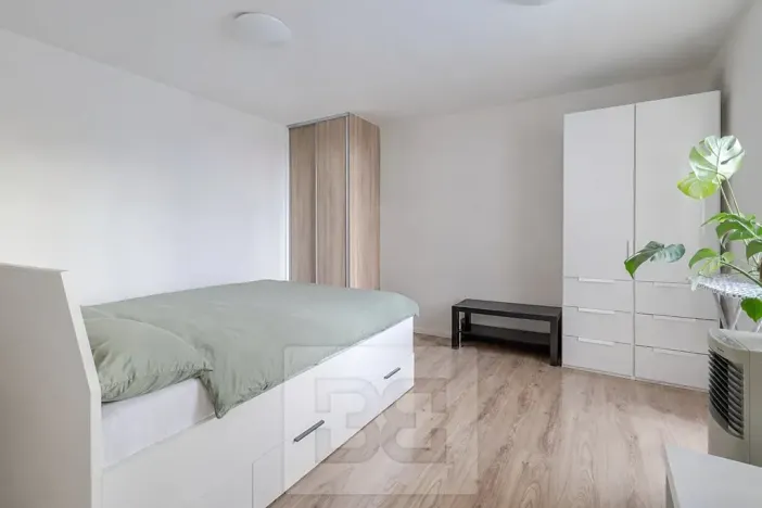 Prodej bytu 4+kk, Praha - Lochkov, Cementářská, 88 m2