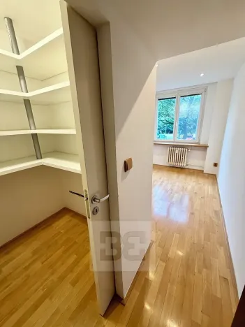 Prodej bytu 3+1, Praha - Modřany, Levského, 78 m2