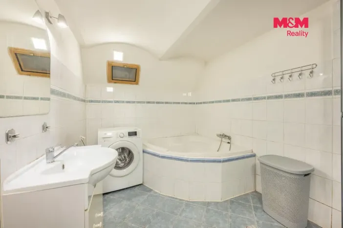 Prodej rodinného domu, Sýkořice, 316 m2